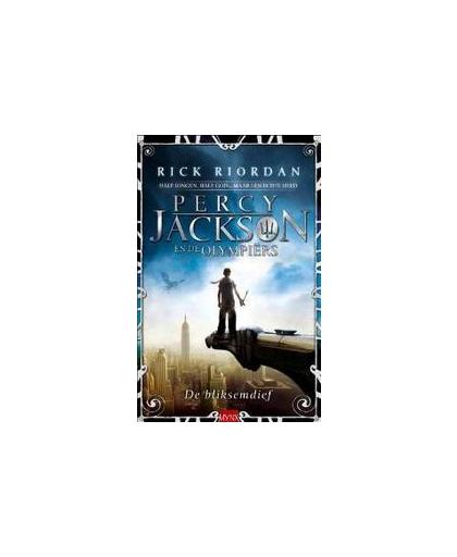 Percy Jackson en de Olympiers De bliksemdief. Riordan, Rick, Paperback