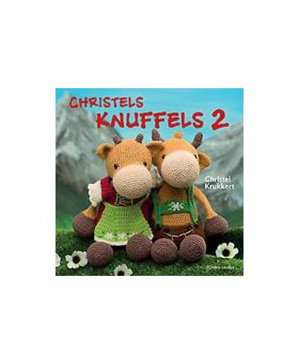 Christels knuffels 2. nog meer knuffels met kleertjes, Krukkert, Christel, Paperback
