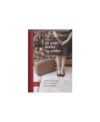 In mijn koffer op zolder. levensverhalen van ouderen voor ouderen, J. Franssen, Hardcover