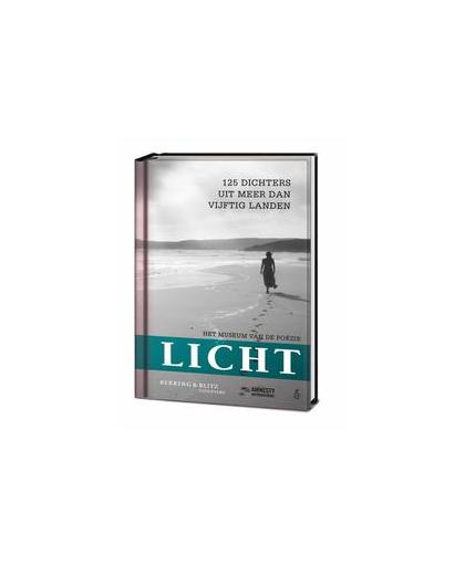 Licht. 125 dichters uit meer dan vijftig landen, Paperback