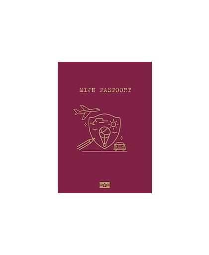 Mijn paspoort. het leukste doe-boek voor op reis, Paperback