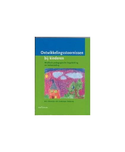 Ontwikkelingsstoornissen bij kinderen. medisch-pedagogische begeleiding en behandeling, Niemeijer, M.H., Paperback