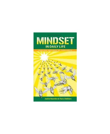 Mindset in daily life. chasing the mosquitoes away, Reardon, Jackie, Paperback