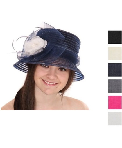 Dames hoed met strik en bloem  Wit
