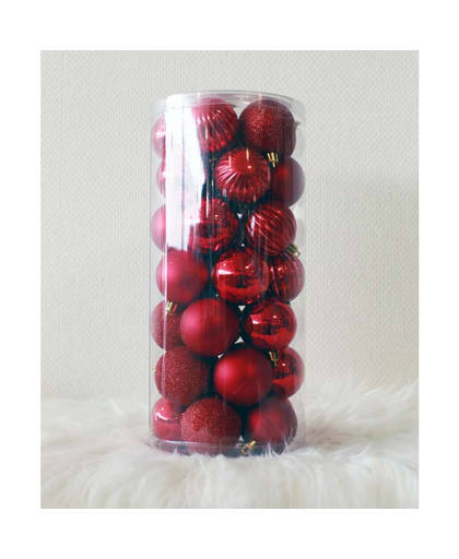 35 Onbreekbare kerstballen in koker doorsnee 5 cm rood watermeloen