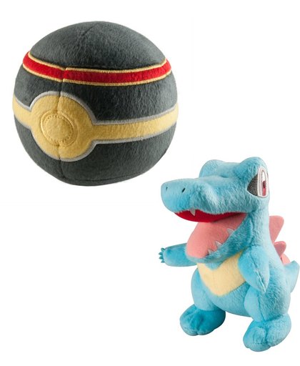 Pokemon Gift Set pluche Totodile en Luxury Ball