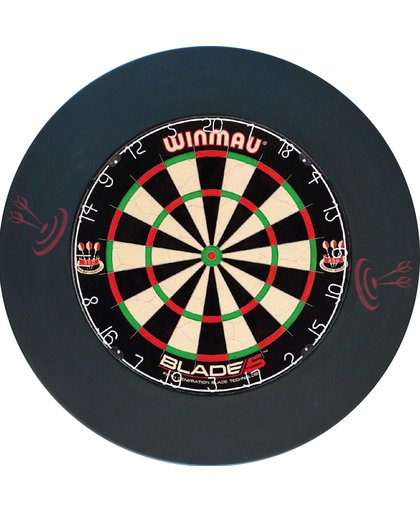 Winmau blade 5 incl. rubberen surround ring zwart en  ABC darts scorebord