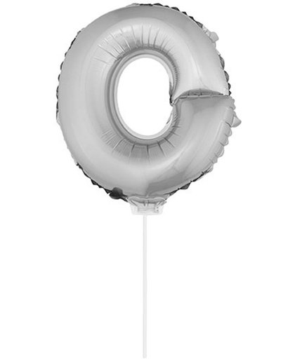 Zilveren opblaas letter ballon O op stokje 41 cm