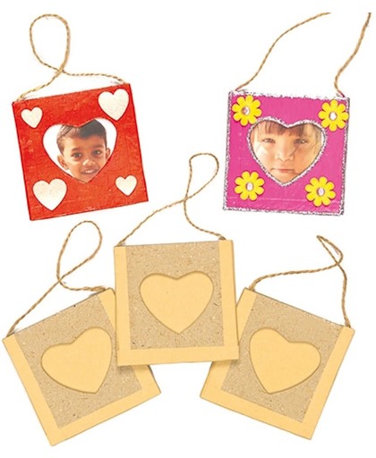 Hangende fotolijstjes met hart - maak ontwerp je eigen - creatieve knutselpakket voor kinderen om te versieren (8 stuks)