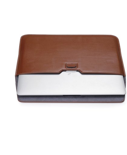 Shop4 - MacBook 15 inch Pro Hoes - Sleeve met Stand Lychee Bruin
