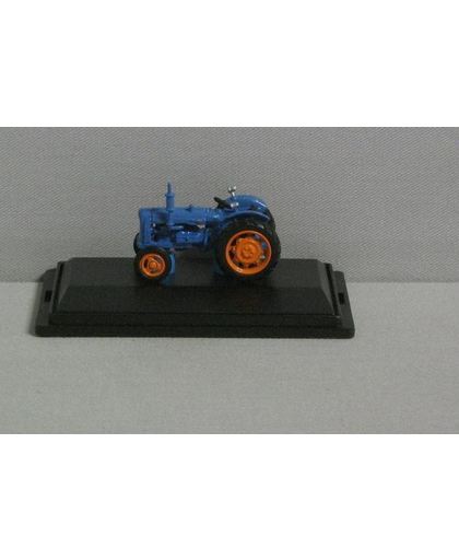 Fordson Tractor 1:76 Oxford Blauw 76TRAC001