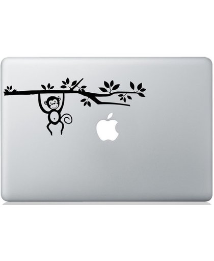 Aapje aan een tak MacBook 15" skin sticker