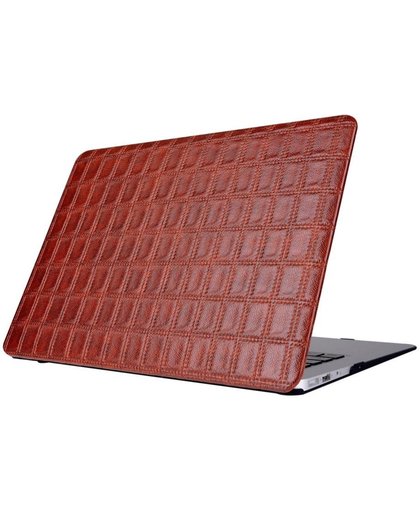 Shop4 - MacBook 13 inch Pro Retina Hoes - Hardshell Cover Retro Leather Gestikt Bruin