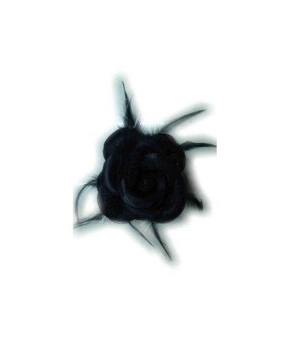Haarklem met grote zwarte roos