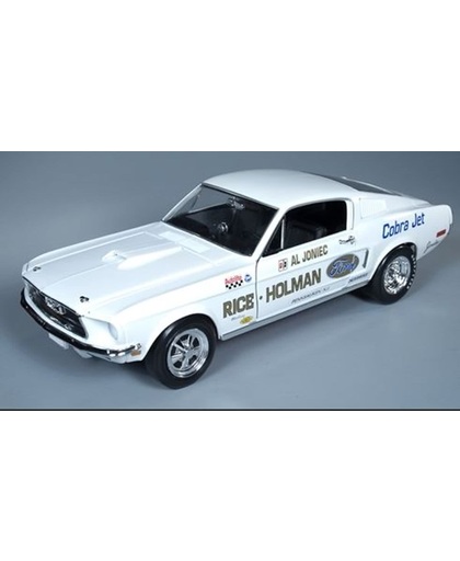 Ford Mustang S/S Cobra Jet 1968 1:18 Auto World AW203/06 Wit