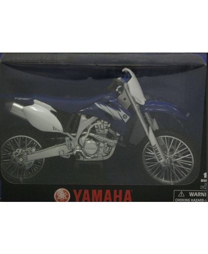 Yamaha YZ 450F 1:12 NewRay Blauw / Wit 42693