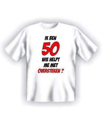 Benza T-Shirt - 50, Wie helpt me met oversteken? - (Leuk, Grappig, Mooi, Funny, Jaar, Abraham, Sarah) - Maat L