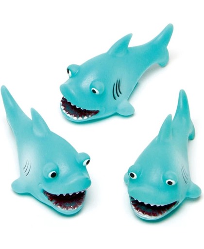 Waterspuwers haai feestartikelen voor kinderen ideaal om cadeau te geven (4 stuks)