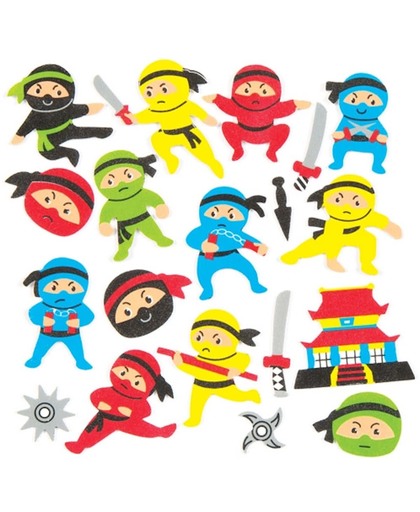 Foamstickers van ninja's waarmee kinderen kaarten en knutselwerkjes met collages kunnen versieren en verfraaien (verpakking van 120)