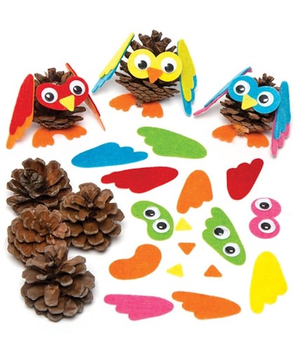Mix & match sets met uilen en dennenappels. Creatieve set waarmee kinderen een herfstknutselwerkje kunnen maken, versieren en neerzetten (6 stuks)