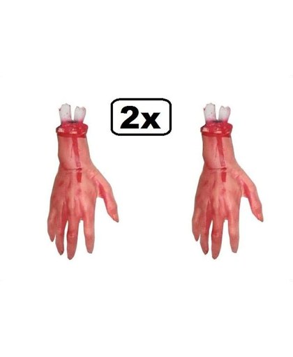 2x Afgehakte hand + bloed