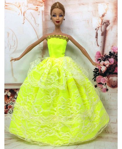 Gele Prinsessenjurk, baljurk of trouwjurk met een schort van 3 lagen kant voor de Barbie pop - NBH®