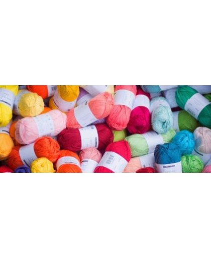 Alle 100 kleuren Must-Have, Yarn and Colors