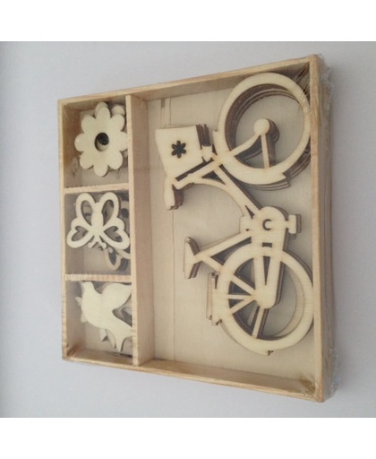 Houten ornamenten - fiets, vlinder 20 pcs - box 10,5 x 10,5 cm