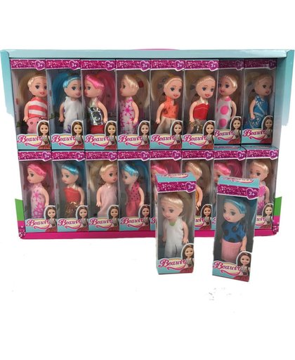 B-Merk barbie popjes, 4 stuks, divers