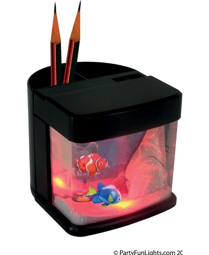 Pennenbak aquarium & licht b/o