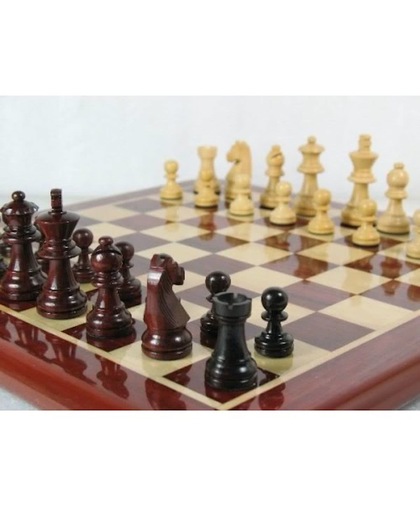 Prachtige moderne Staunton schaakset, Red Sandal Rozenhout, Koningshoogte 62 mm-Top-Kwaliteit