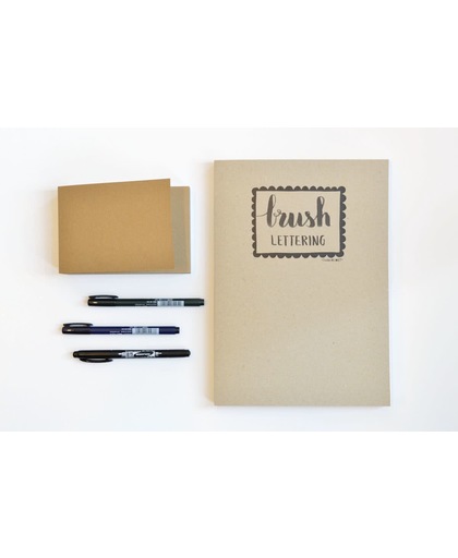 Brush Lettering A4 Papierblok + 1 x A6 Handlettering Blok (extra dik) + 2 x Tombow Fudenosuke Brush Pens H/S               + 1 x Tombow MONO Twin Marker - Breed en Fijn - Zwart