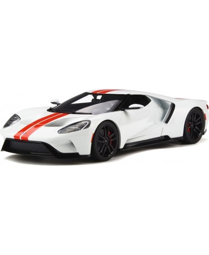 Ford GT 2017 Wit / Rood 1-18 GT Spirit Limited 1500 Pieces