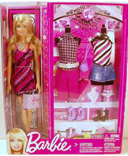 Barbie fashion set
