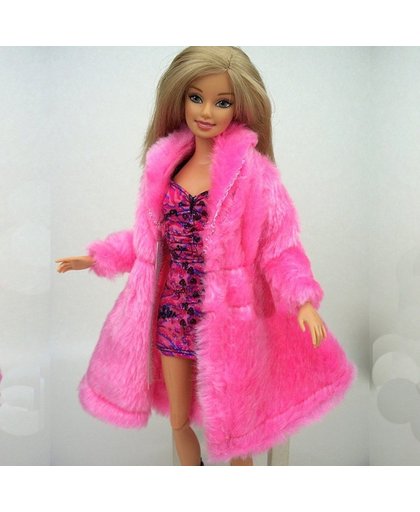 Warme Roze / Fucsia winterjas, bontjas voor de Barbie pop. - NBH®
