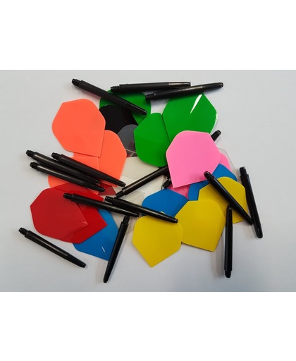 10 sets (30 stuks) Multicolor Poly flights plus 5 sets (15 stuks) shafts - dartflight - dartshaft