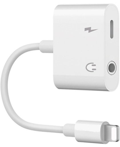 Kabel Adapter Splitter voor Lightning naar 3.5mm Jack + Lightning voor je Apple iPhone X / 8 en 8 Plus / 7  - Muziek Luisteren en Opladen tegelijk