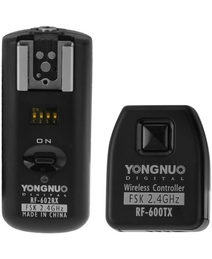 YONGNUO RF-602/C Wireless Flash Trigger Transmitter + Receiver Set met 3.5mm PC Sync Cord voor Canon Camera(zwart)