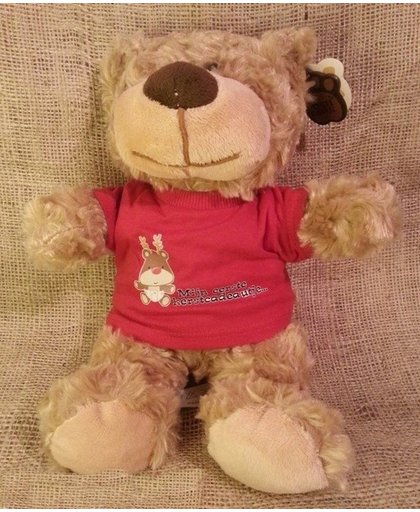 Bruine pluche beer met rood shirtje met de tekst "Mijn eerste kerstcadeautje"