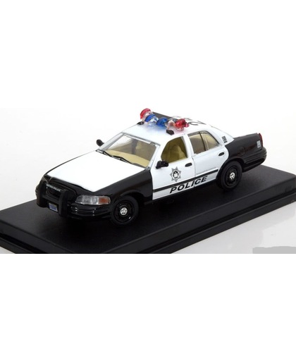 Ford Crown Victoria Police 2000 Interceptor The Hangover 1-43 Greenlight Collectibles